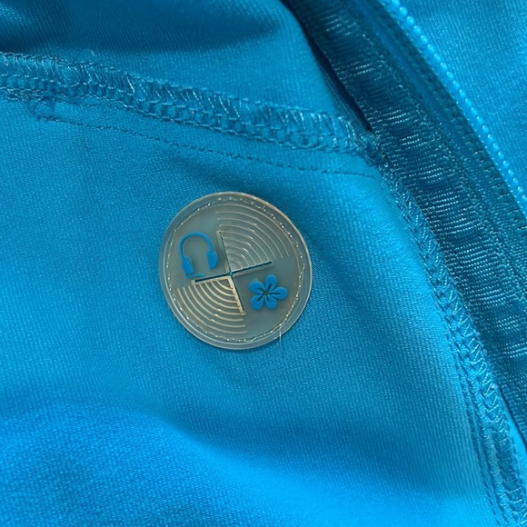 Tuff Athletics size small zip up - Picture 6 of 7